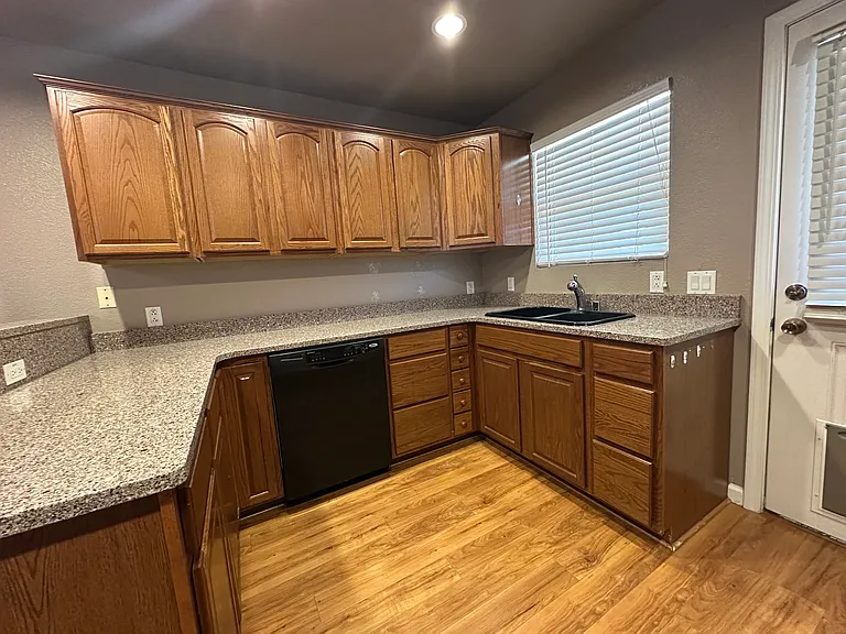 9991 Orr Rd — Photo 9