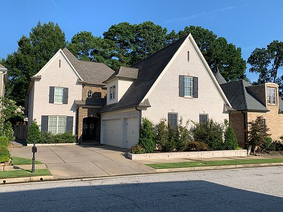 2nd image of 1559 Lawton Trl