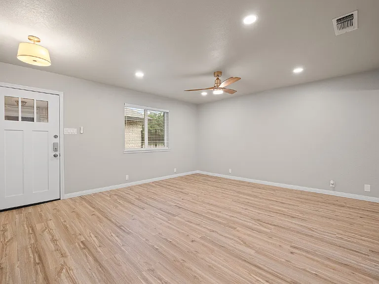 4310 Gorman Dr — Photo 10