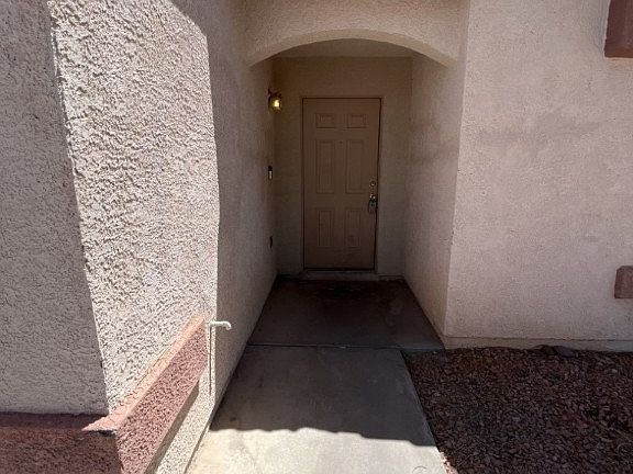 4th image of 510 Sun Mountain Ave