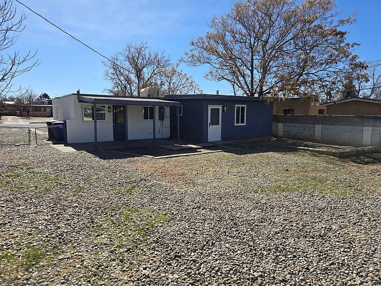 4811 Comanche Rd NE — Photo 13
