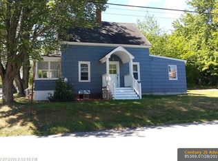 26 Farwell St, Lewiston, ME 04240