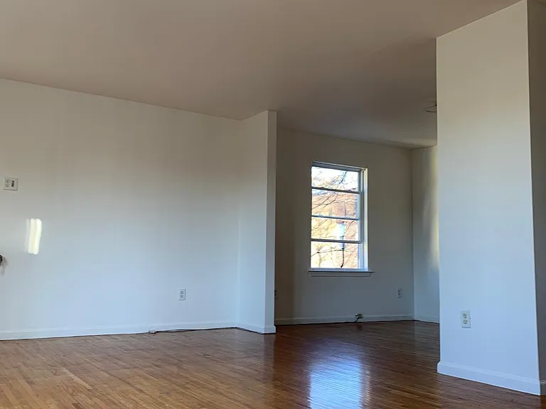 Union St — Photo 14