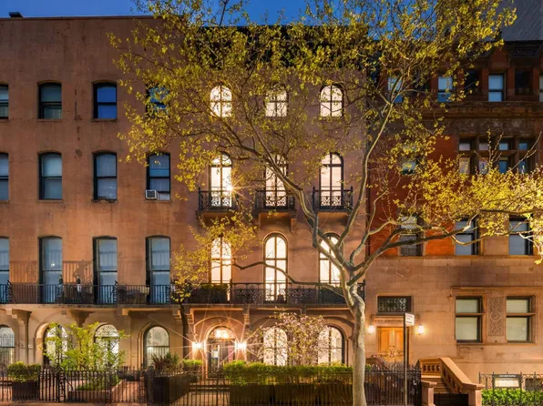 243 East 17th Street image 39 of 43