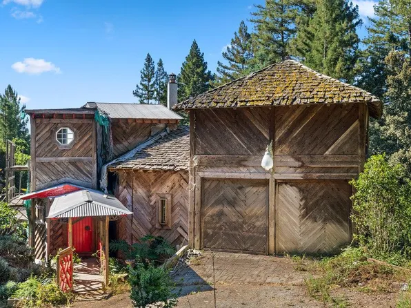 4415 Trout Gulch Rd, Aptos, CA 95003