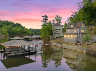 350 Point William Ln, Crane Hill, AL 35053