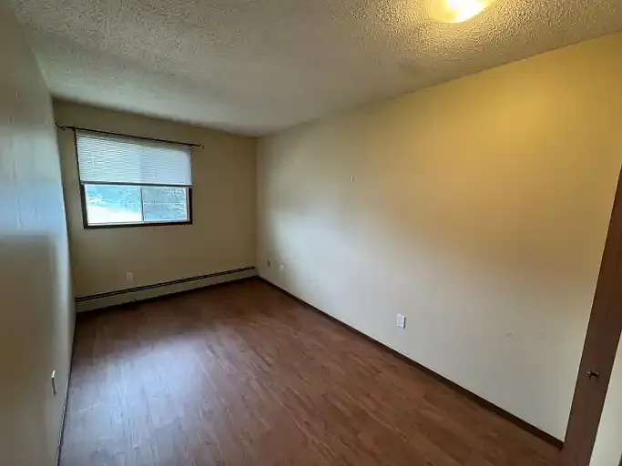 5920 63rd St #6 — Photo 11