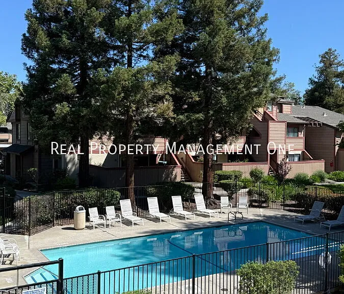 250 Hackamore Cmn — Photo 25
