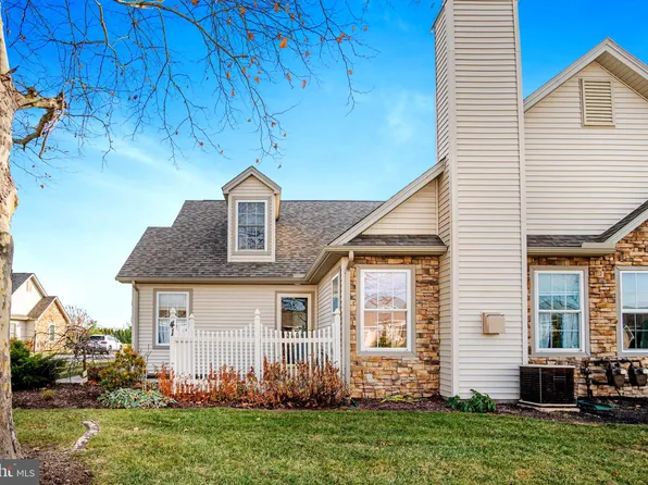 41 Apple Jack Ln, Littlestown, PA 17340