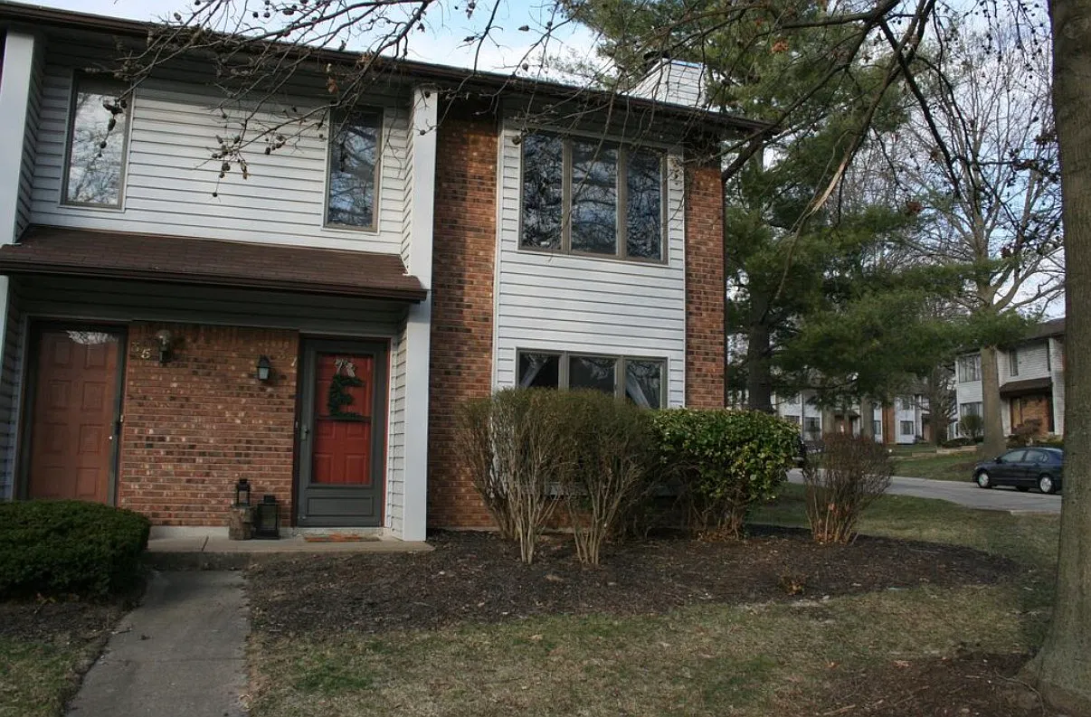 2 bed, 1.5 bath, 1280 sqft, $2,000 — Photo 1