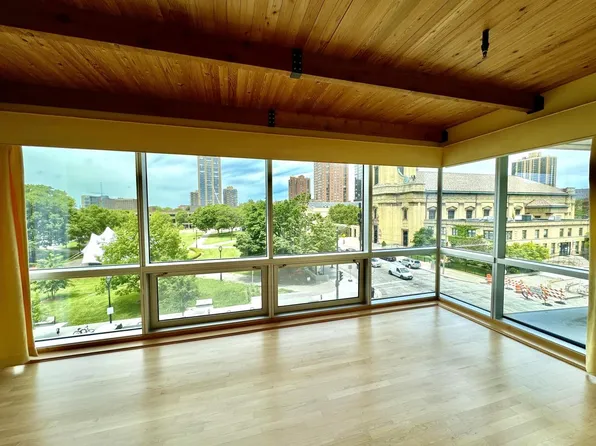 545 East Wells STREET #401, Milwaukee, WI 53202