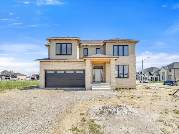 3698 Farrow Ave, Windsor, ON N9E 0A6