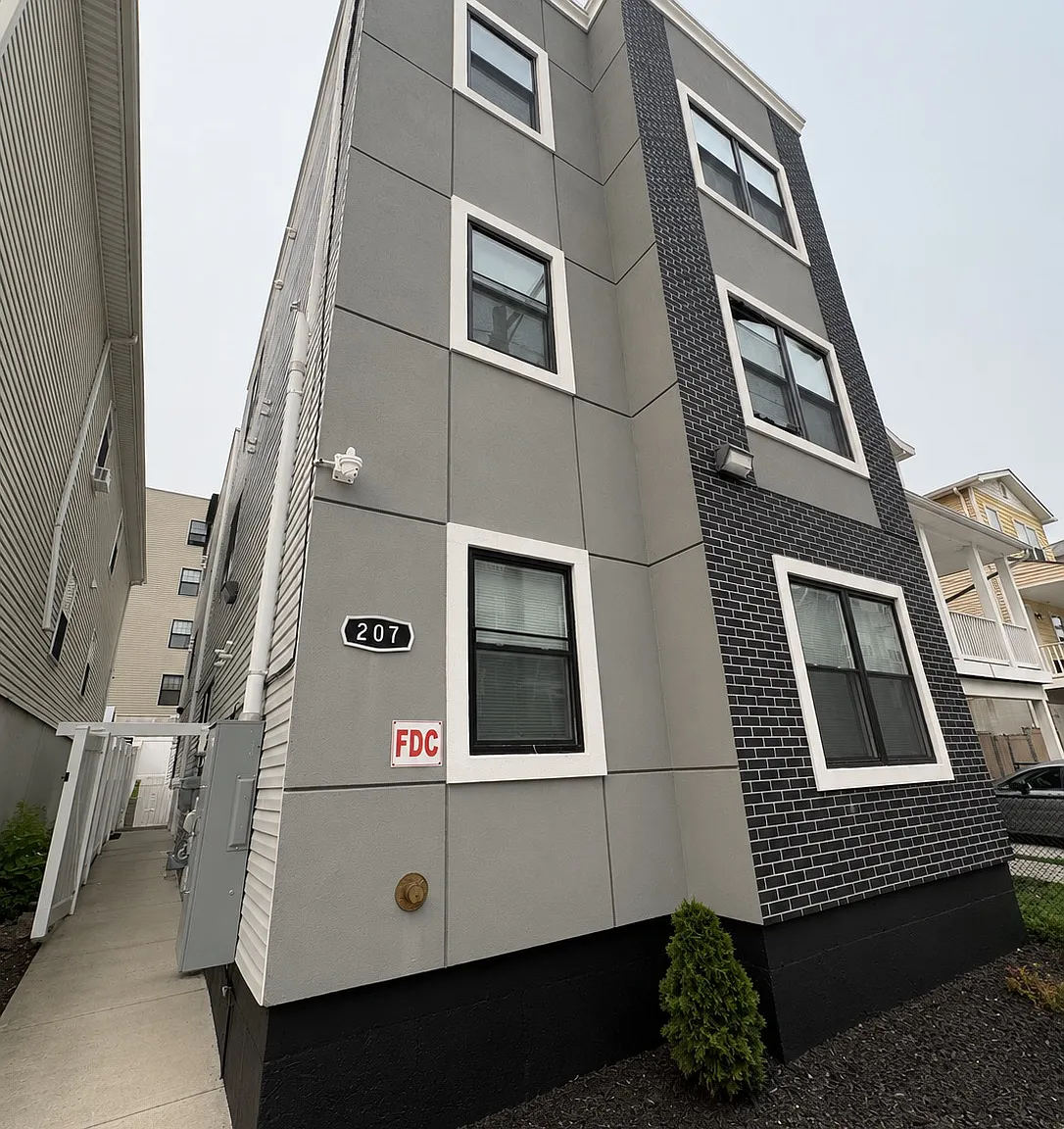 1 bed, $1,800 — Photo 1