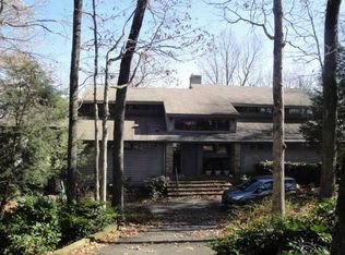 2396 Ridgeview Dr, Jasper, GA 30143