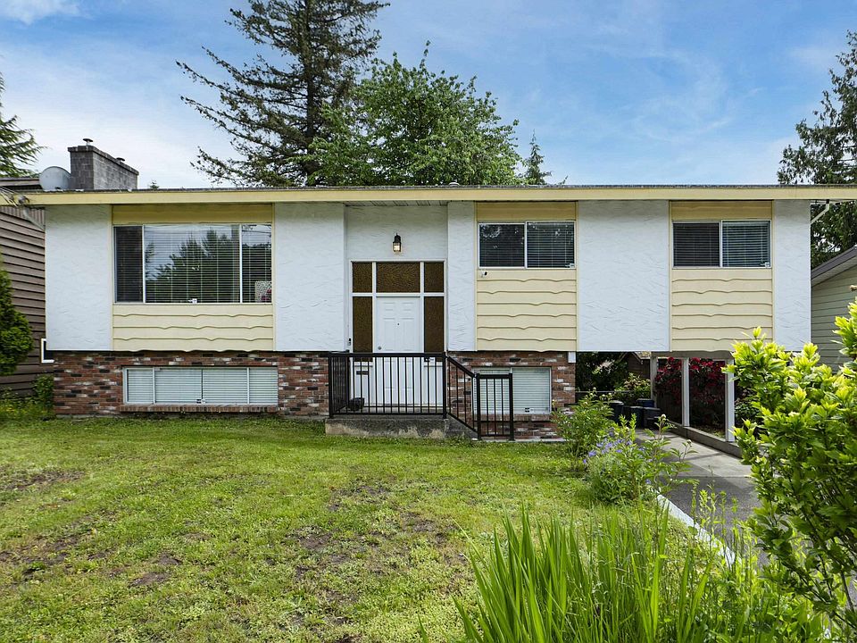 1st image of 32724 McRae Ave