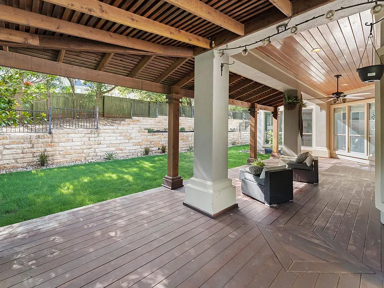 13500 Coleto Creek Trl — Photo 34
