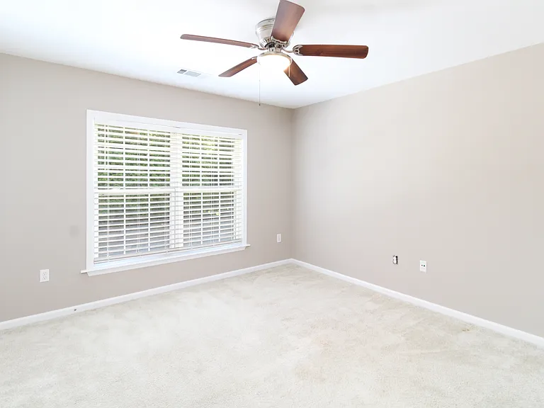 240 Cleveland Rd #440 — Photo 10