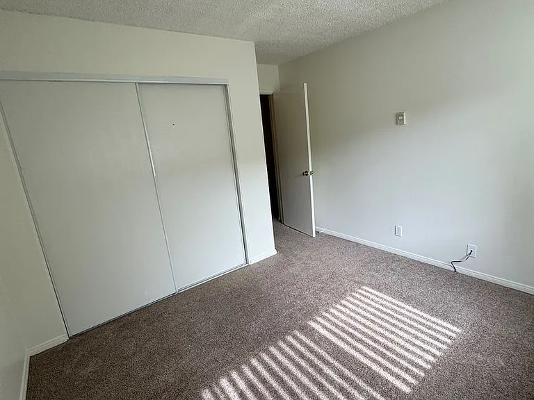2631 Spinnaker Ave — Photo 8