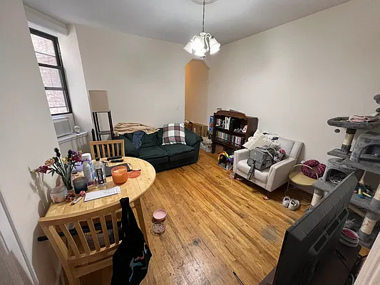 Rented by CNYC Apartments | media 8