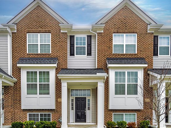 2nd image of 49791 Lantern Way