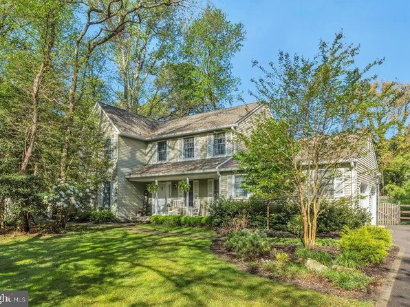 107 Forest Ave, Medford, NJ 08055