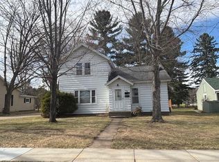 34 Pond Street, Chippewa Falls, WI 54729