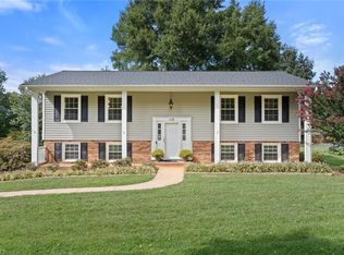 112 Worthingway Ct, King, NC 27021