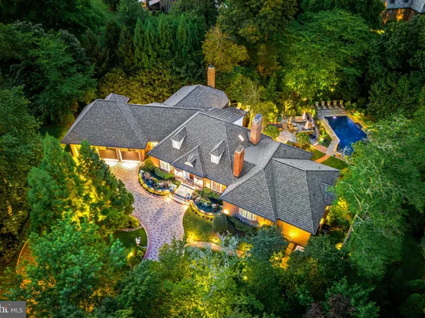 240 Cuylers Ln, Haverford, PA 19041