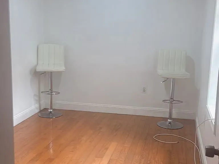 1605 Parrish St #1 — Photo 11