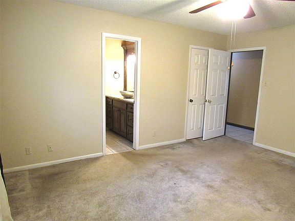 5th image of 1315 Trailwood Ln
