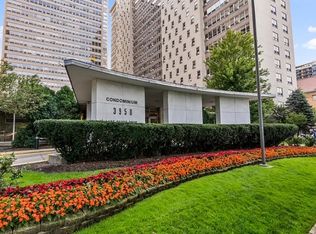 3950 N Lake Shore Dr APT 202A, Chicago, IL 60613