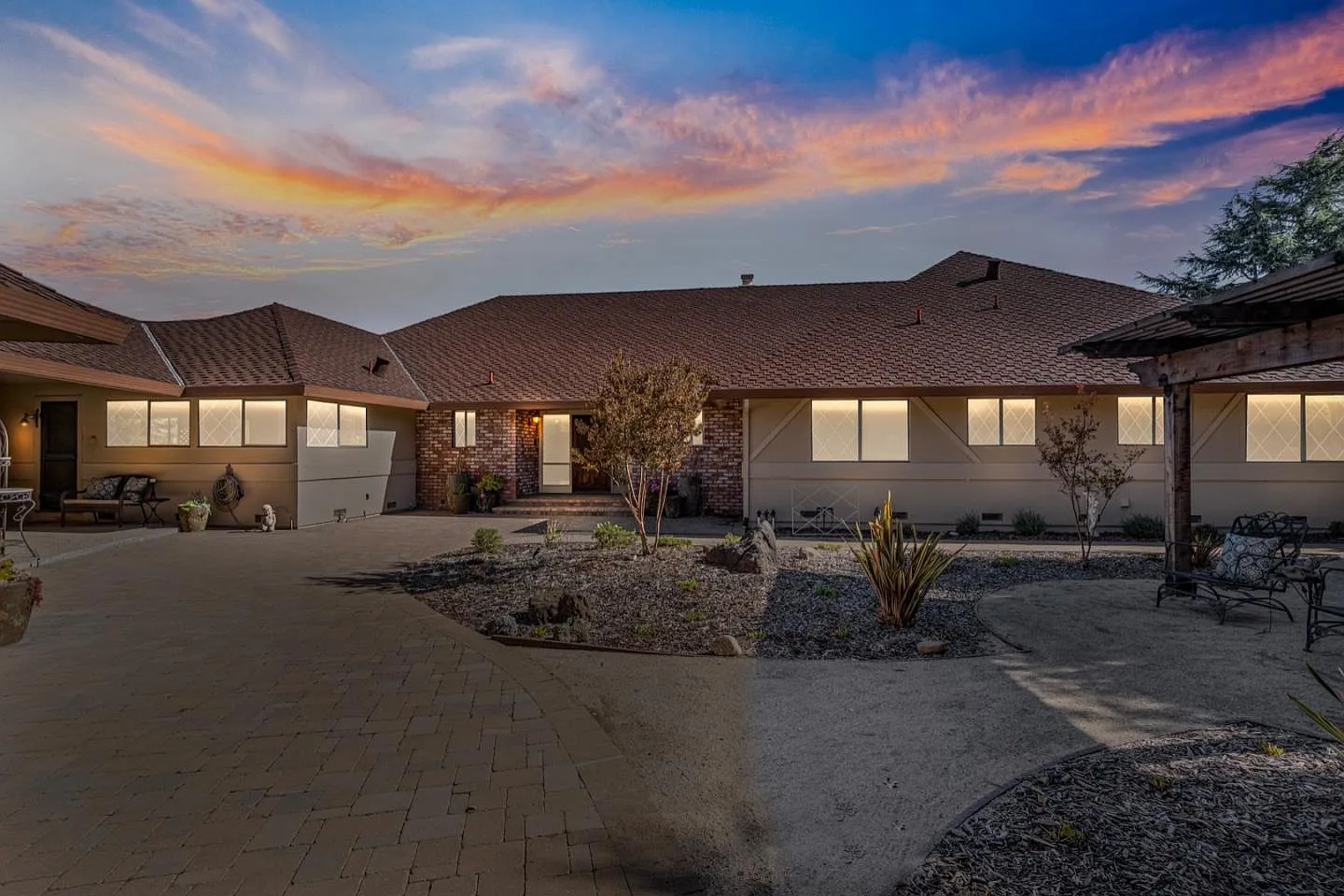 35 Rays Cir photo 1