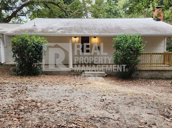 214 Riley Ave