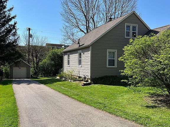 4th image of 27 Weidner Ln