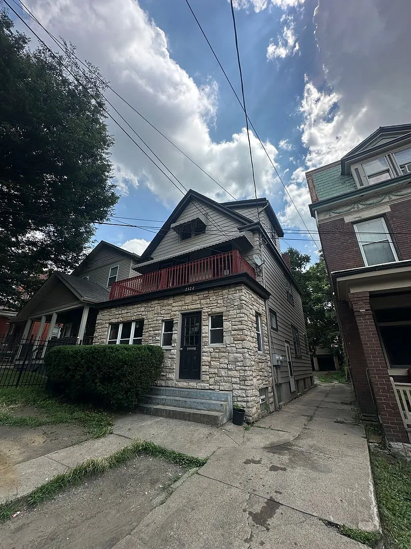 2322 Ravine St. — Photo 1