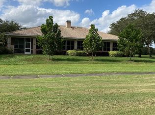 256 Golf Aire Blvd, Winter Haven, FL 33880