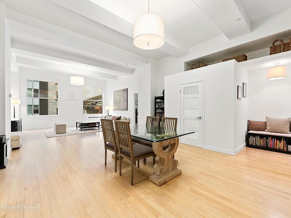 1st image of 15 Broad St APT 712