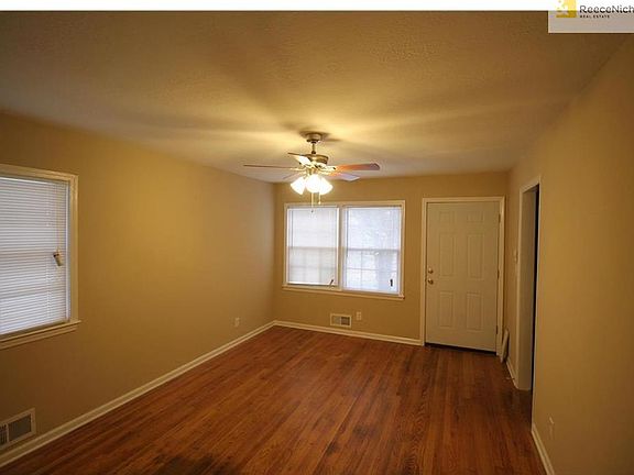 2nd image of 8245 Lydia Ave