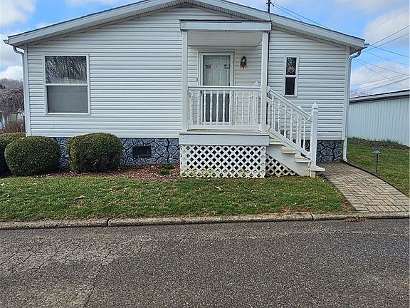 2nd image of 701 E McConnel Ave