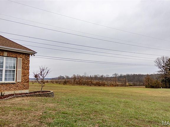 5th image of 181 Brandi Lynn Dr