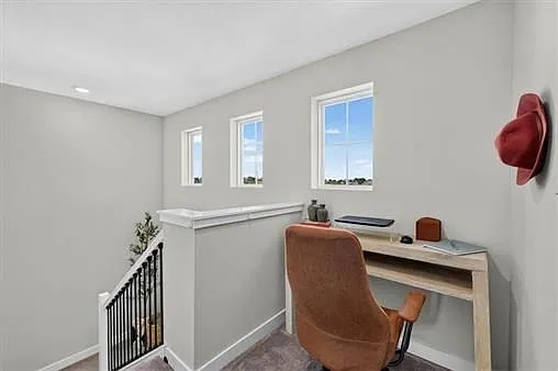 8905 SW 8th St — Photo 31
