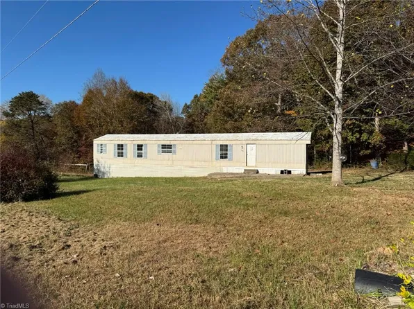 185 Landen Dr, Reidsville, NC 27320