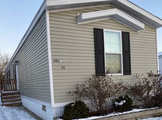 6001 E Maple St, Romulus, MI 48174