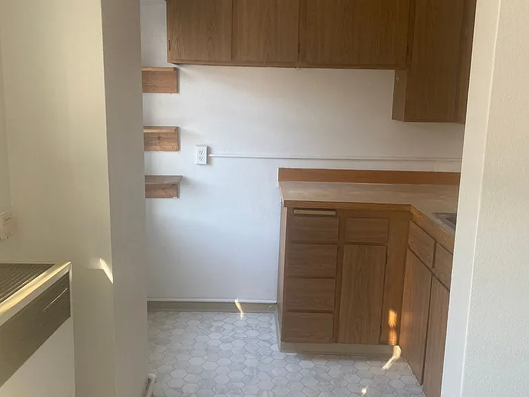 Curtiss Apartments — Photo 23