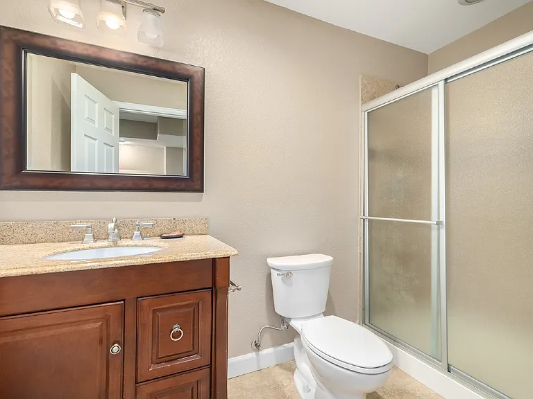 16605 E Auburn Hills Dr — Photo 33