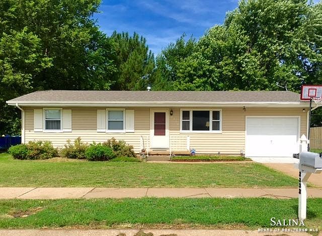 1st image of 2332 Aurora Ave
