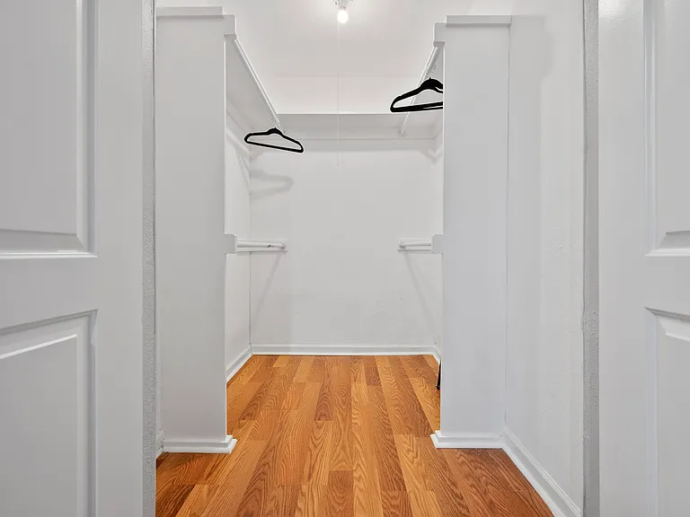 403 Norman Dr — Photo 4