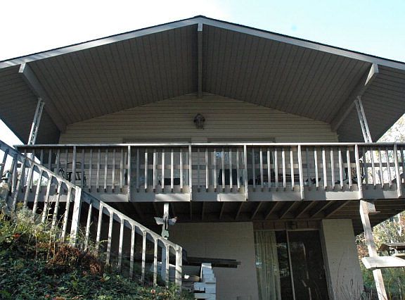 4th image of 980 Trails End Dr