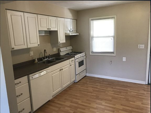 2nd image of 1038 Glenaire Dr NW APT D