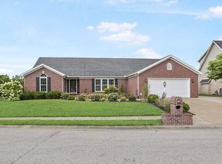 3501 Keystone Hills Dr, Evansville, IN 47711